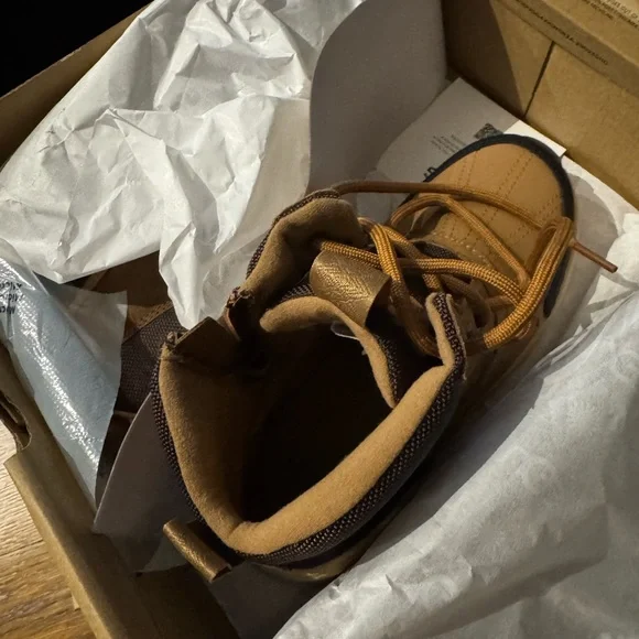 Timberland Boys K Emmet Duck Boot size 3 Brand New - Picture 2 of 3